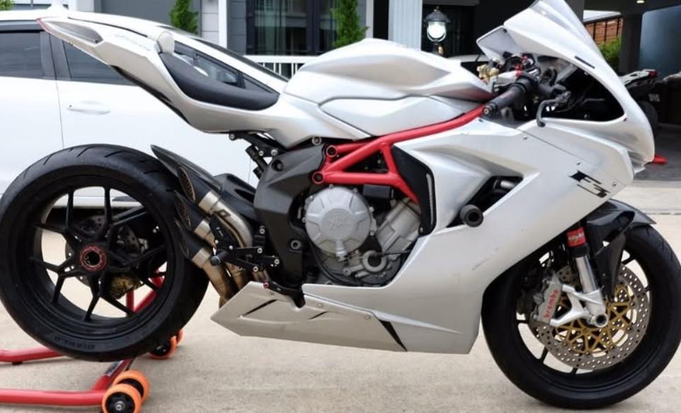 MV Agusta F3 สีขาวใหม่มาก 6