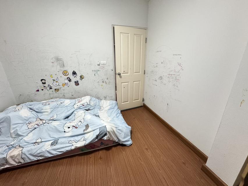 ขายด่วนทาวโอมหลังใหญ่ มบ.ไอดีไซน์ 11