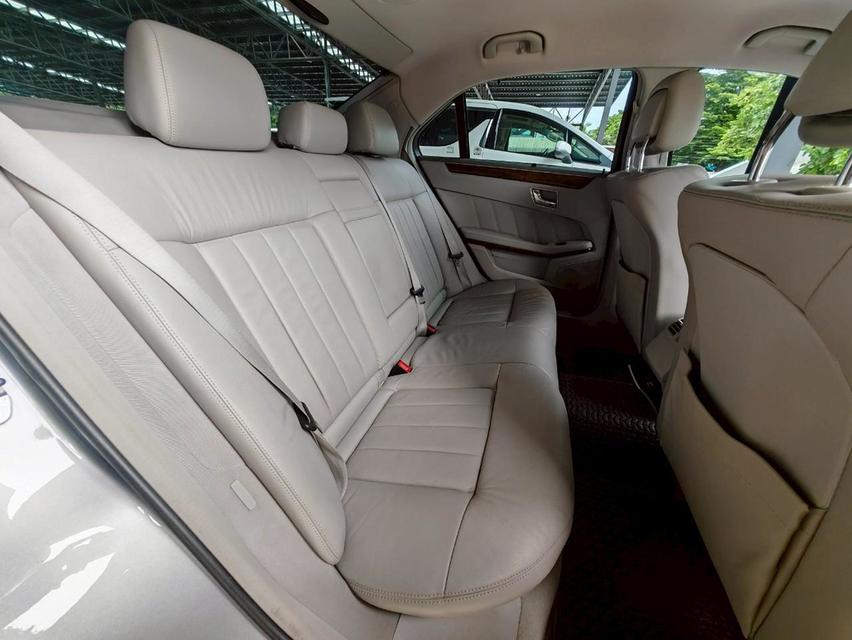 BENZ E250 CDI 2.2  11