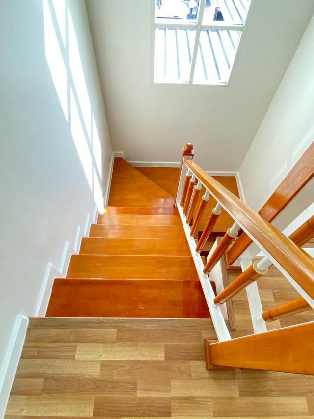 ขายบ้านเดี่ยว 2 ชั้น เนื้อที่ 52.9 ตร.ว.หมู่บ้านภัสสร 19 ซอย 36 ถนนจตุโชติ แขวงออเงิน เขตสายไหม กรุงเทพฯ 17