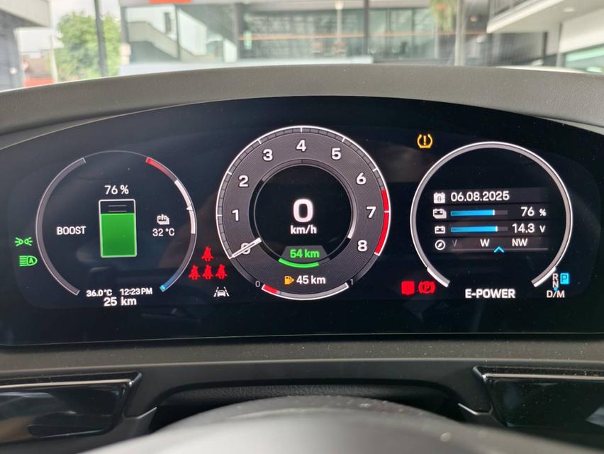 รถเข้าใหม่! Facelift Porsche Cayenne Coupe Hybrid (UK Spec) สีเครยอน 15