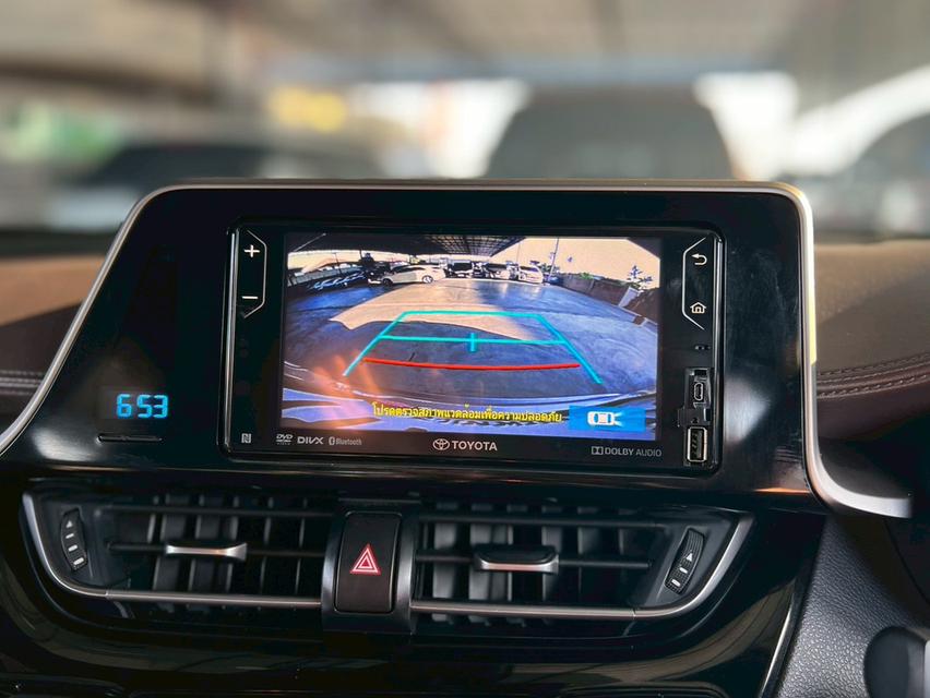 ปี 2018 TOYOTA CHR, 1.8 HV Hi โฉม ปี17-ปัจจุบัน - สีเทา เกียร์ออโต้ เครื่องเบนซิน/ไฮบริด มือเดียวป้ายแดง 13