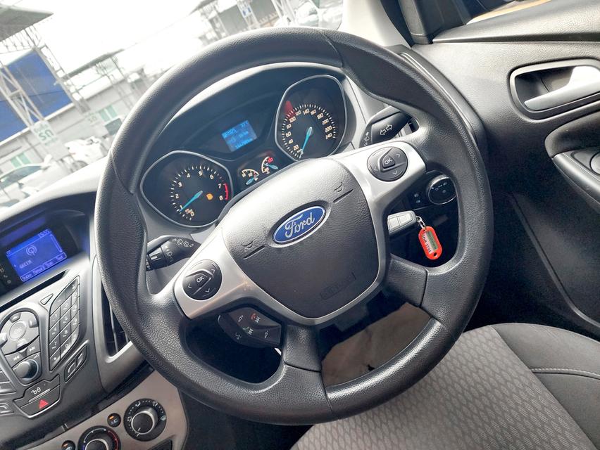 Ford Focus 1.6 ปี 2013 5