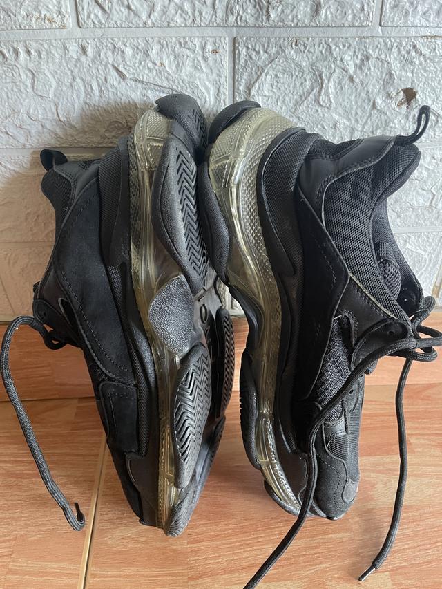 ขายรองเท้า Balenciaga มือสองสภาพดี รูปที่ 3