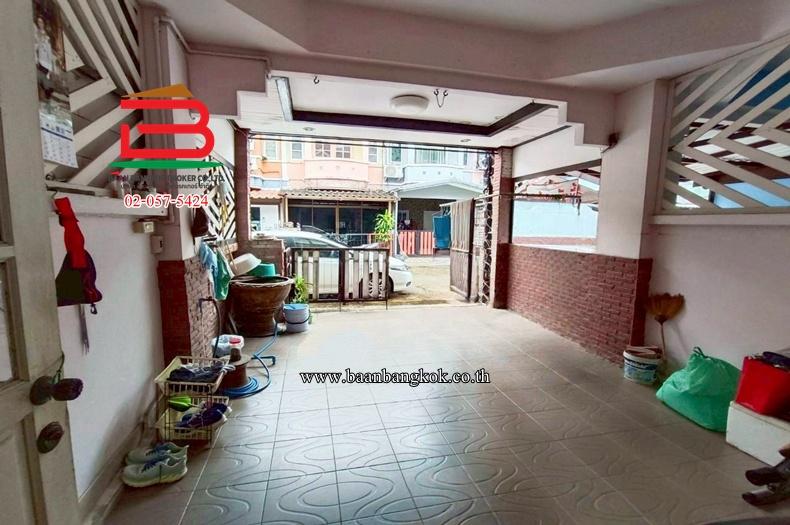 ทาวน์เฮาส์ หมู่บ้าน เมืองทรัพย์ธานี เนื้อที่ 16 ตร.ว เลียบคลองสอง 25 แขวงสามวาตะวันตก เขตคลองสามวา กรุงเทพมหานคร 4