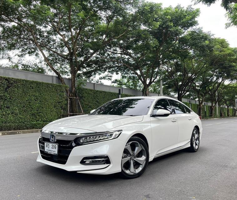 Honda #Accord 2.0 eHEV TECH ปี 2022 สีขาวมุก Top Sunroof ไมล์ 20,000 กม.