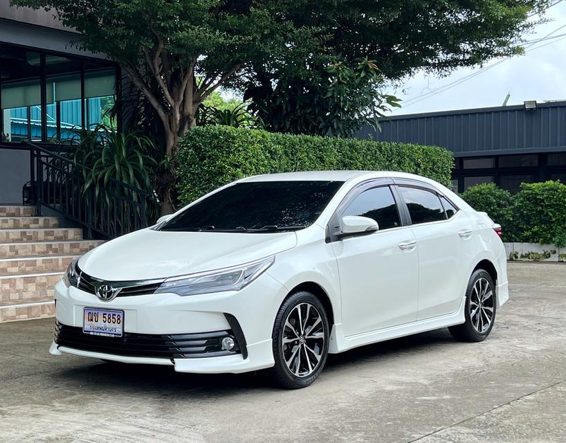 2019 TOYOTA ALTIS 1.8 ESPORT OPTION รถมือเดัยวออกป้ายแดง รถวิ่งน้อย ประวัติศูนย์ครบ ไม่มีอุบัติเหตุครับ 4