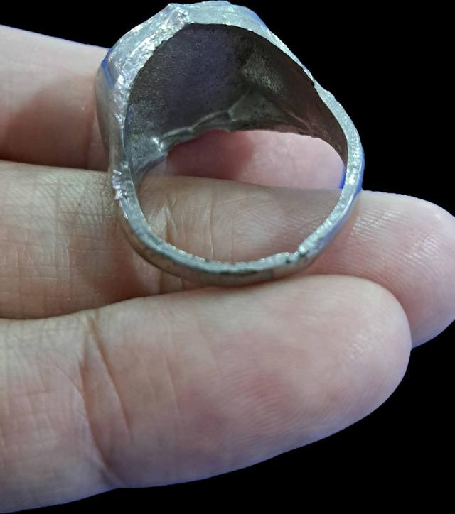 #แหวนหน้าโล่ลงยาสีแดงหลวงปู่วรพรตวิธาน(พันธ์ ติสฺโส)ปี2520 สภาพสวยเดิม#พระดีปีลึกอีกหนึ่งรุ่นของหลวงปู่ครับ*บริการจัดส่งทั่วประเทศครับ* รูปที่ 5