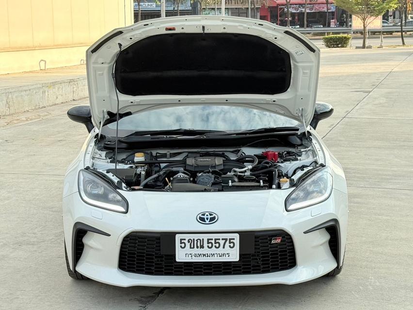 TOYOTA GR86 AT ปี2024 สีขาว Crystal White Pearl 20