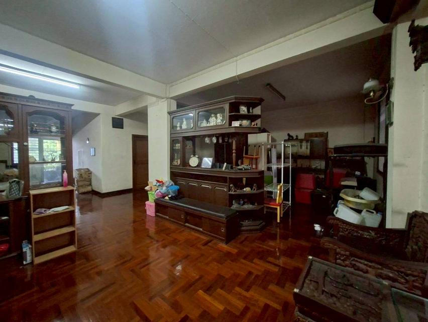 ขายด่วนราคาต่ำสุด อาคารพาณิชย์ 2 คูหา 4 ชั้น บนถนนศรีนครินทร์ ใกล้BTS ศรีลาซาล (N.1212) 12