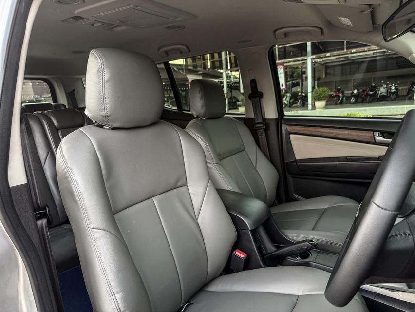 ขาย Isuzu MU-X 3.0 Ddv ปี14 14