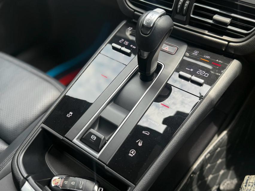 PORSCHE MACAN ปี 2022 ออกศูนย์ AAS รูปที่ 13