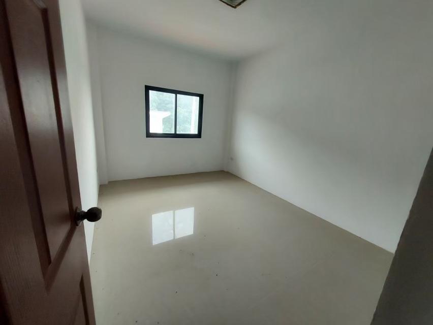 ขายทาวน์เฮ้าส์  2 ชั้น หมู่บ้านอิงตะวัน แกรนด์ วิว อำเภอปลวกแดง จังหวัดระยอง 6