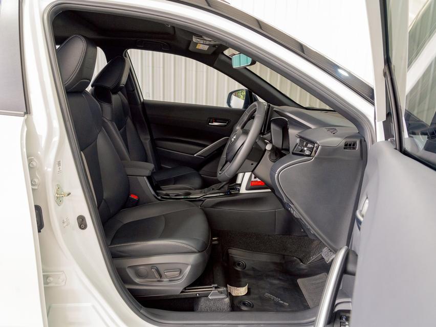 Toyota Corolla Cross 1.8 Hybrid GR Sport ปี 2024 เลขไมล์ 54,000 km.  12