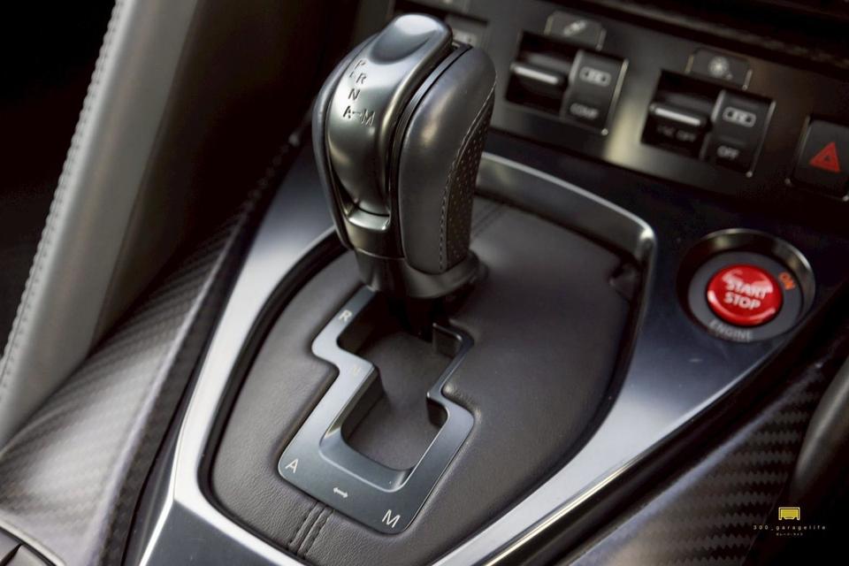 NISSAN GT-R R35 2019 – 50th รูปที่ 11