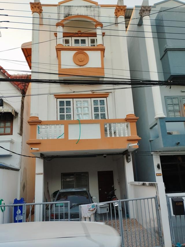 ขายอาคารพาณิชย์ 3 ชั้น สังฆสันติสุข 32 กทม 20 ตรว 1