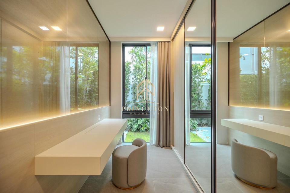 Luxury House For Sale or Rent Vive Krungthep Kreetha 15