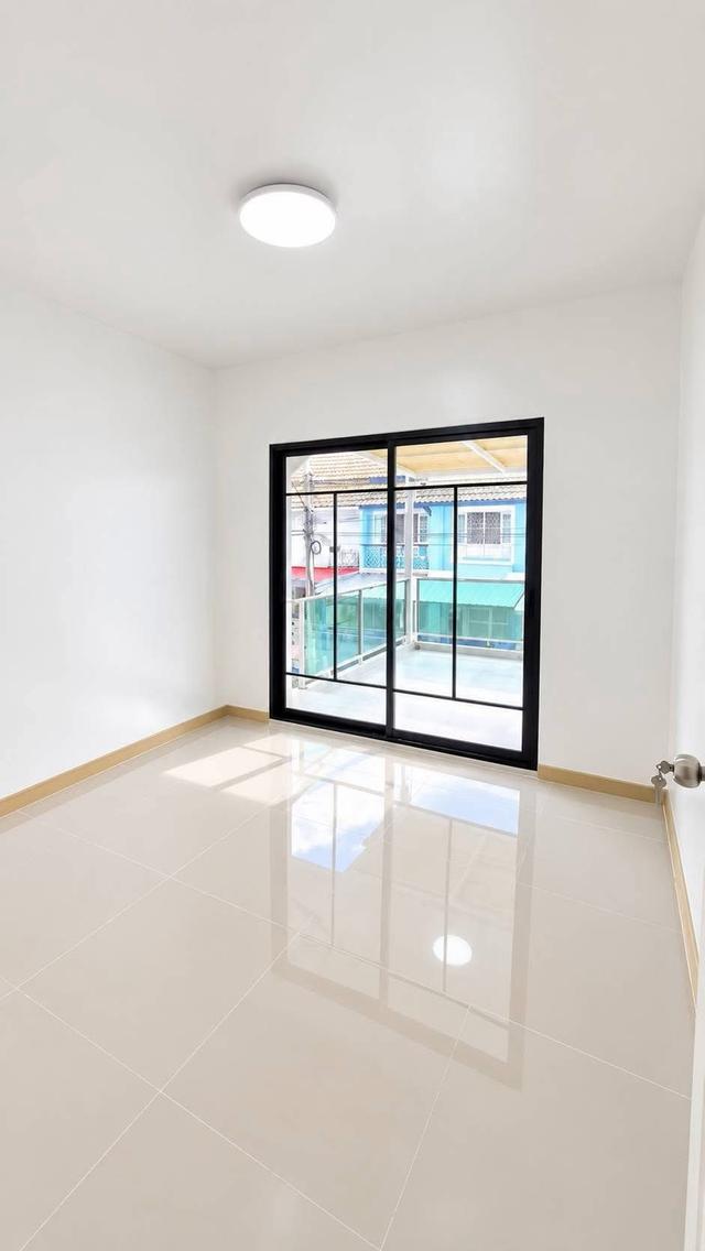 หมู่บ้านพฤกษา14B วัดลาดปลาดุก บางบัวทองทาวน์เฮาส์ 2 ชั้น หลังมุม มีระเบียงด้านหน้า ตกแต่งใหม่พร้อมอยู่ 19