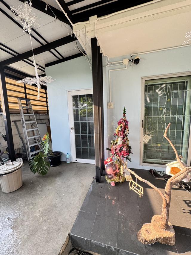 ขายด่วนทาวโอมหลังใหญ่ มบ.ไอดีไซน์ 4