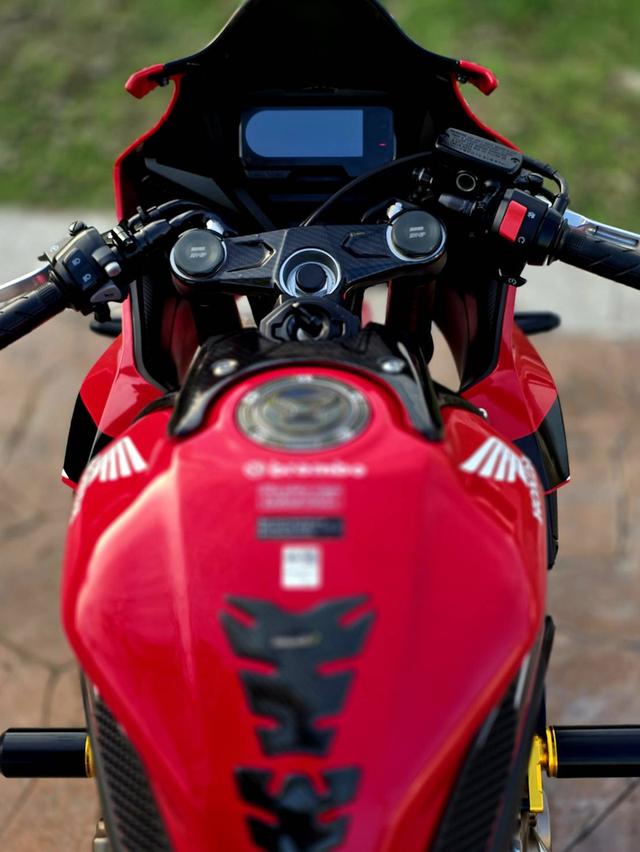 ขาย CBR650R ปี 2022 สีแดง ไมล์แท้ 2500 กม รูปย่อยที่ 4