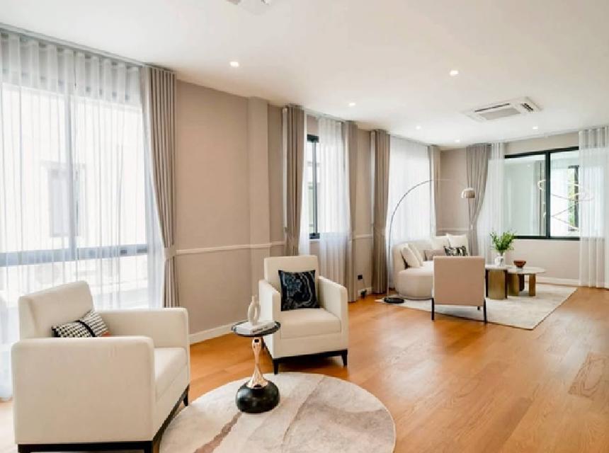 ให้เช่าบ้านเดี่ยวหรู 3 ชั้น ระดับ Ultra Luxury พร้อมลิฟท์ส่วนตัว / โครงการ แซงค์ รอยัล กรุงเทพกรีฑา CINQ ROYAL Krungthep Kreetha 10