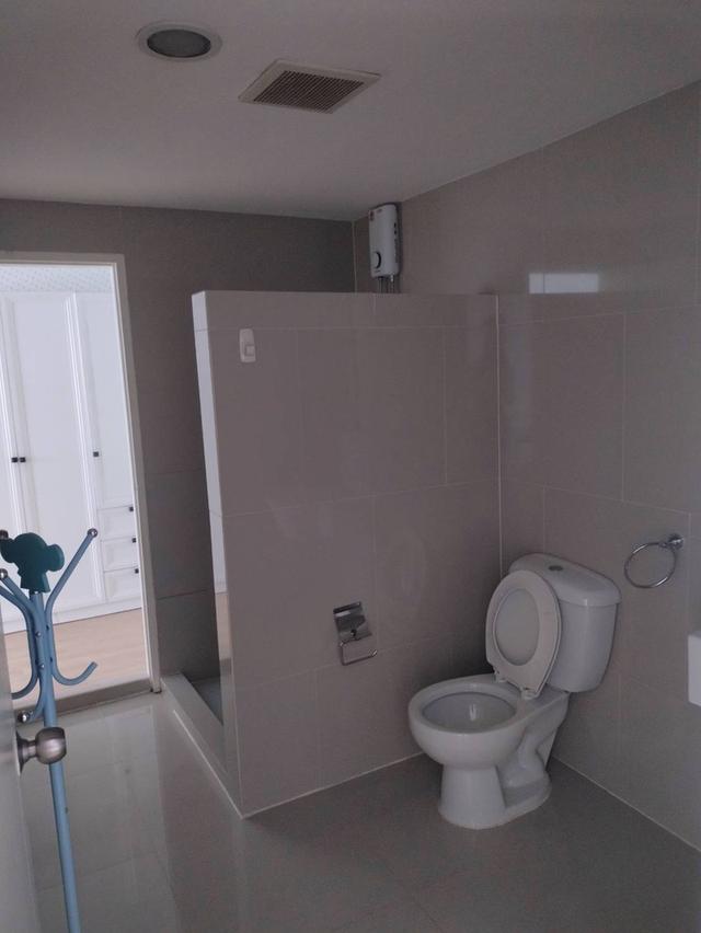 ขาย D5 Condo 51.86 ตรม. ตั้งอยู่ในซอยนวลจันทร์56 เขตบึงกุ่ม กทม. 13