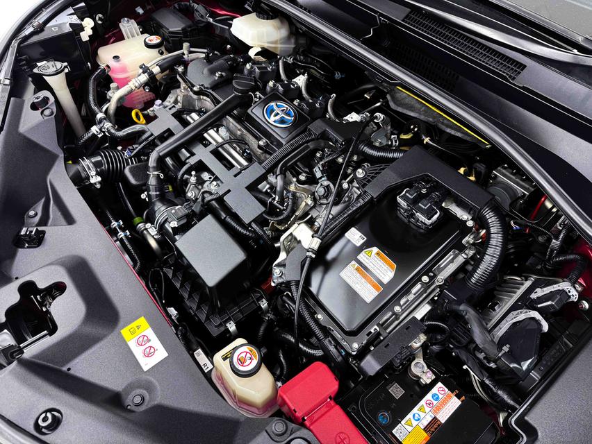 Toyota chr 1.8 hv mid 2019 āļĢāļđāļāļāļĩāđ 17