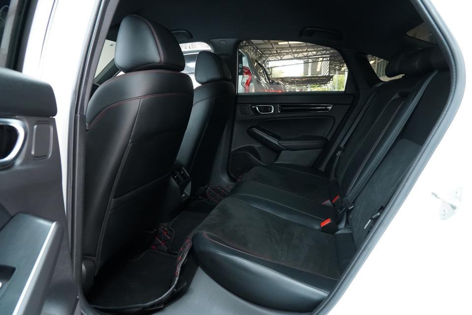 HONDA Civic 2.0 e:HEV RS  A/T ปี 2023 สี ขาว รูปที่ 14