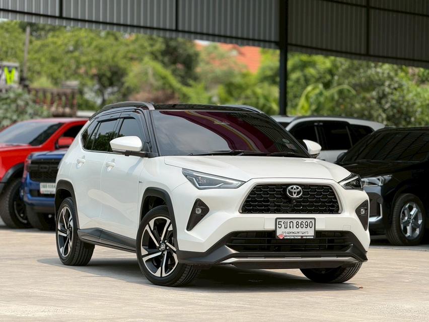 รหัสรถ WRT8690 2024 TOYOTA YARIS CROSS, 1.5 HEV PREMIUM LUXURY