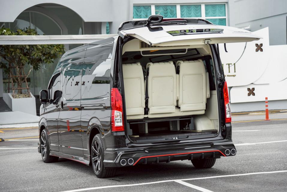 รหัสรถ CBL6791 TOYOTA COMMUTER 2.8 AT 2021