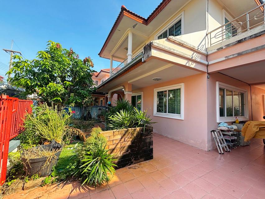 หมู่บ้านภิภาพร 2 ถนนเลียบคลอง 5 ต.คลองห้า อ.คลองหลวง จ. ปทุมธานี 6