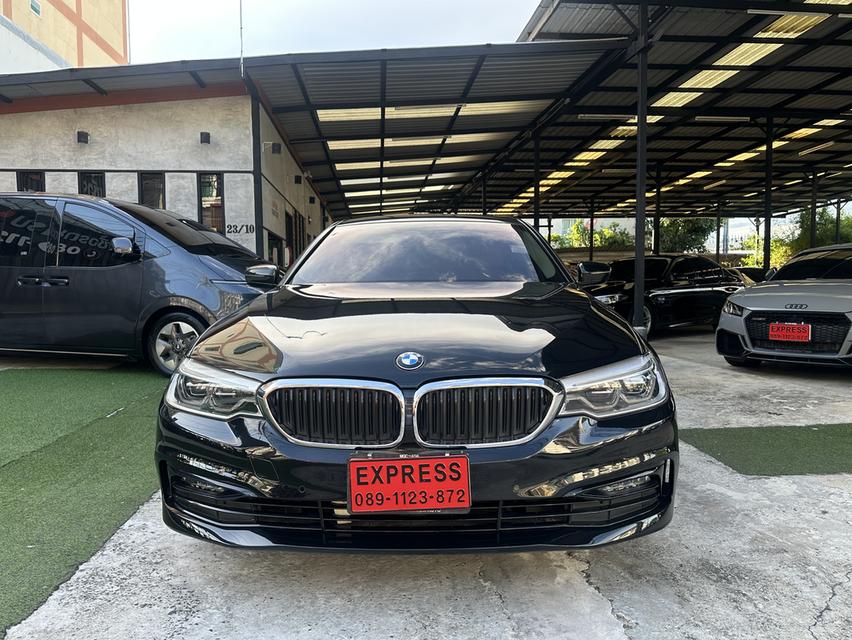 ฺBMW 530e 2.0 Elite จดทะเบียนปี 2020 รถมือเดียว ไมล์ 4x,xxx km รูปย่อยที่ 3
