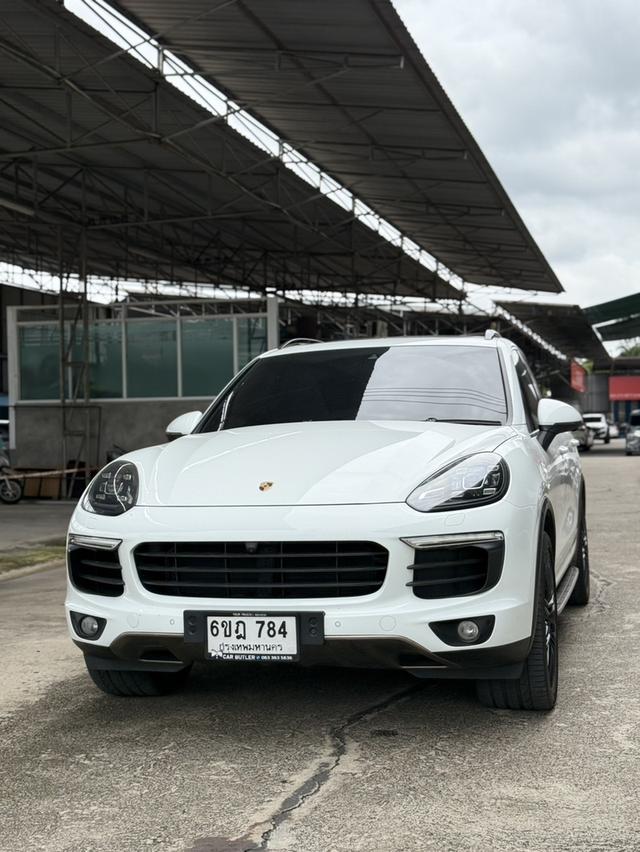 Porsche Cayenne S E-Hybrid ปี 2016