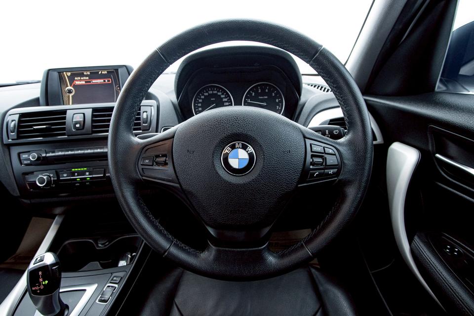 รหัสรถ 1D260 BMW 116I 1.6 2015 18