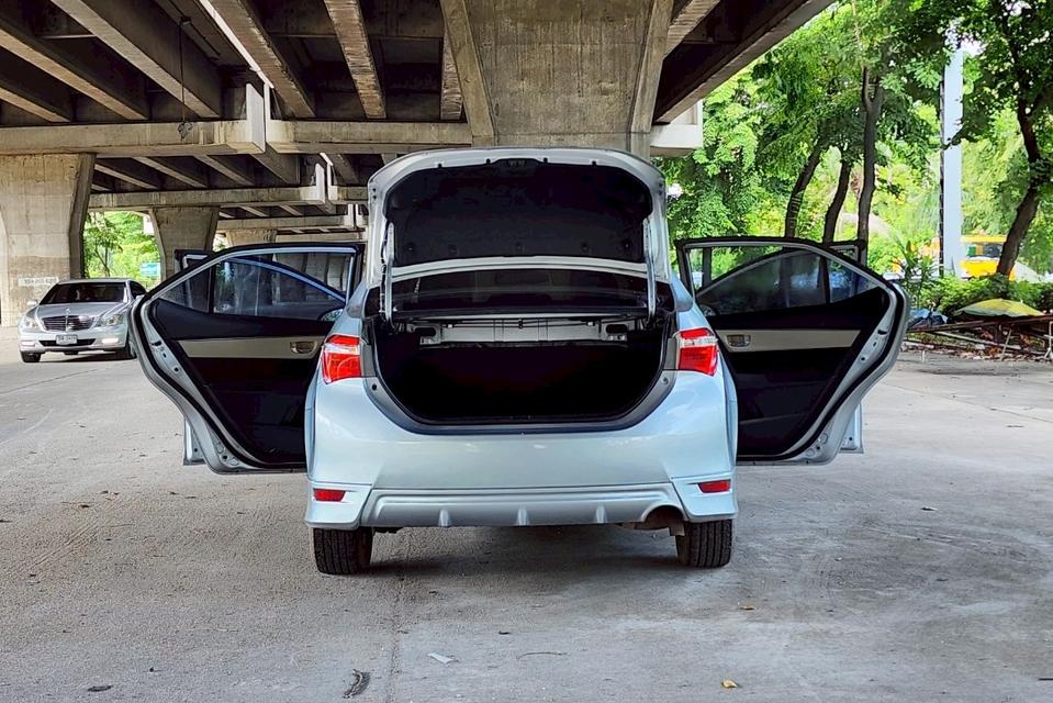 Toyota Altis 1.8 E AT ปี 2014 8