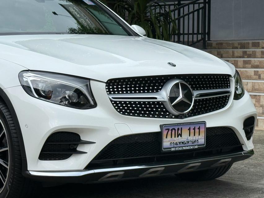 2020 BENZ GLC 250 COUPE AMG รถมือเดียวออกป้ายแดง รถวิ่งน้อย เข้าศูนย์ทุกระยะ รถไม่เคยมีอุบัติเหตุครับ 8