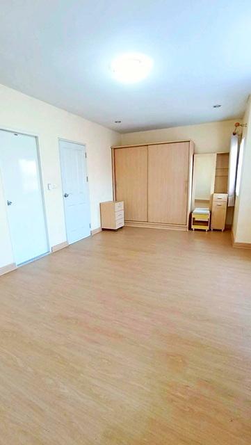 รร.เลิศหล้านานาชาติ 600 ม.เพชรเกษม77 โฮมโปร เพชรเกษม 1.2 กม. หนองแขม ให้เช่าบ้านทาวน์เฮาส์ 2 ชั้น หลังใหญ่ 20ตร.วา.160ตร 3