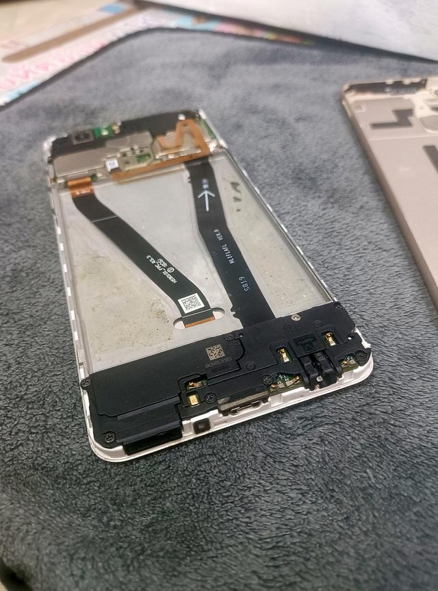 HUAWEI Y9 2018 มือสอง(แบตบวม) รูปที่ 4