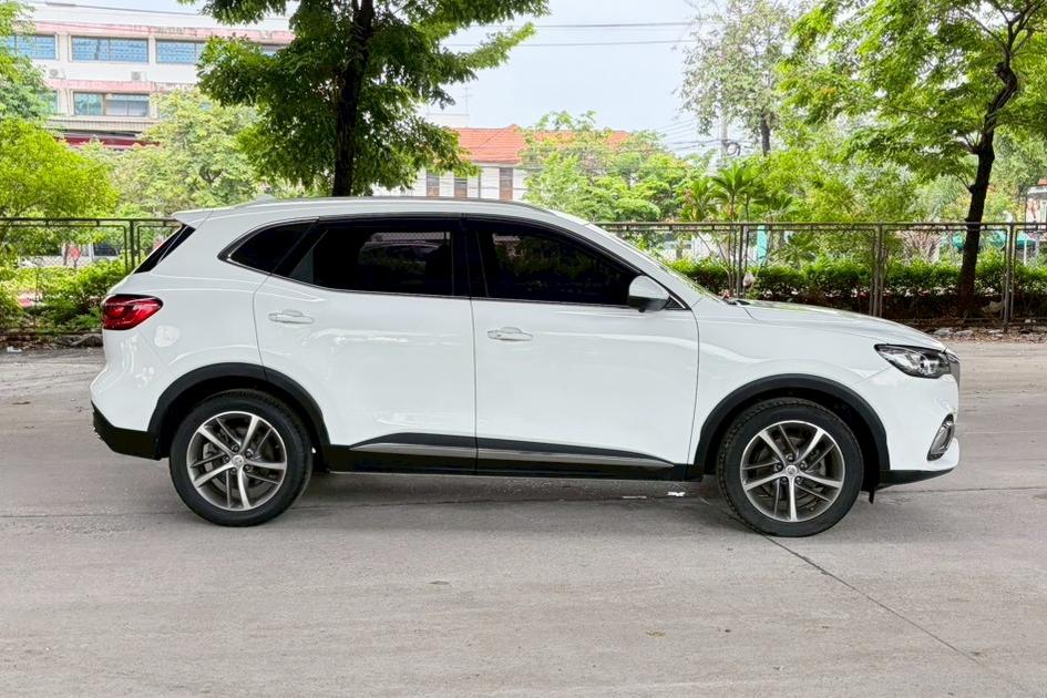2020 MG HS 1.5 Turbo X Sunroof AT รถสวย มือเดียว ป้ายแดง รูปที่ 4