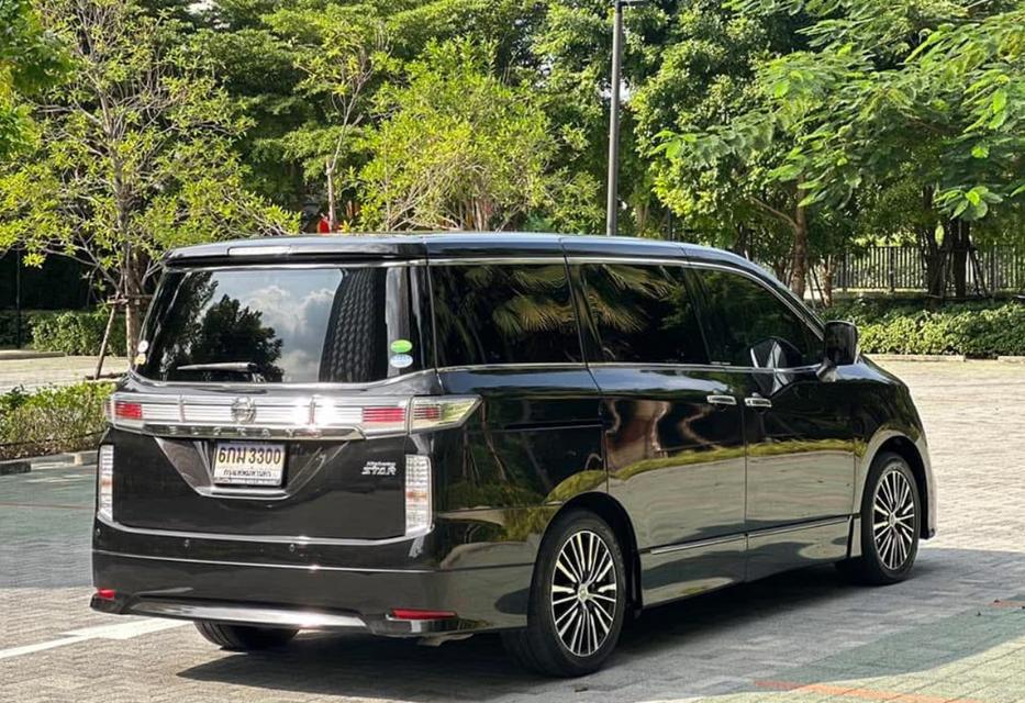 ขายรถ Nissan Elgrand High-Way Star Top 2015 5