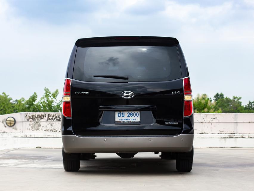 Hyundai H1 A2 2.5 Deluxe 2012 จด 2013 10