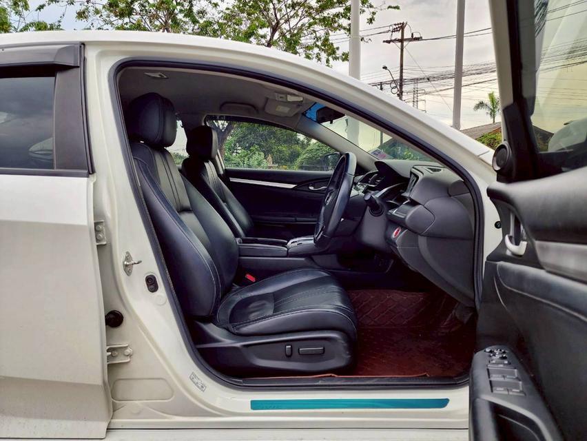 ขาย Honda Civic 1.8El ปี17 12