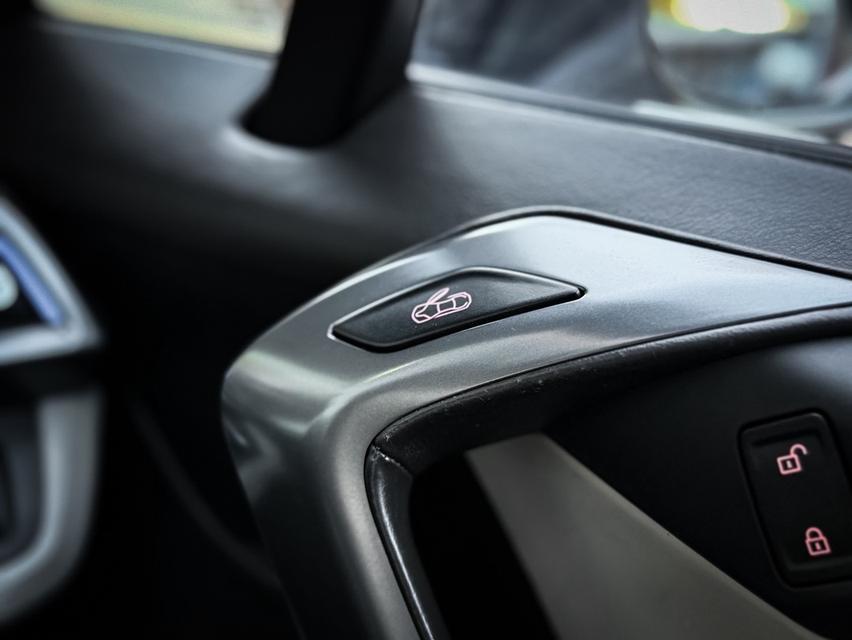 รหัสรถ MCA53 BMW I8 1.5L HYBRID 4WD PURE LMPULSE  2015 จด2018 รูปที่ 15