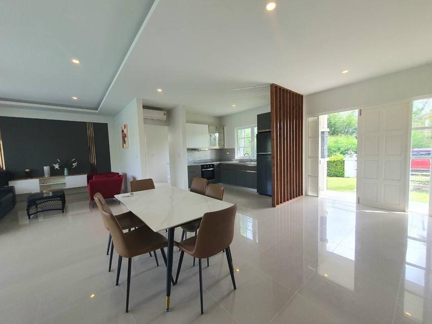 Modern Pool Villa with Mountain Views – Black Mountain, Hua Hin 11