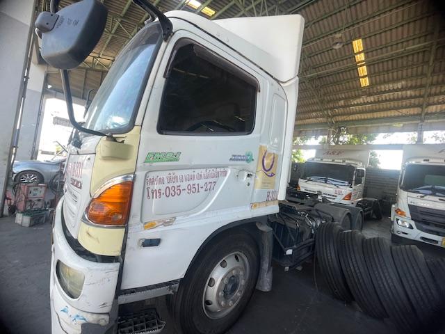 หัวลากฮีโน่หัวลาก10ล้อ รูปที่ 3