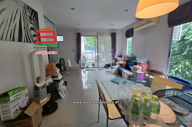 ทาวน์โฮม เนื้อที่ 30 ตร.ว. โครงการ พฤกษาไลท์ ล็อกซ์ ดอนเมือง (ซอยเทิดราชัน 45), ใกล้วัดนาวง ถนนวิภาวดี-รังสิต แขวงสีกัน เขตดอนเมือง 4