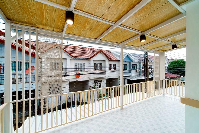 ขาย ทาวน์เฮ้าส์รีโนเวทใหม่เอี่ยม หมู่บ้านบัวทอง 4  14