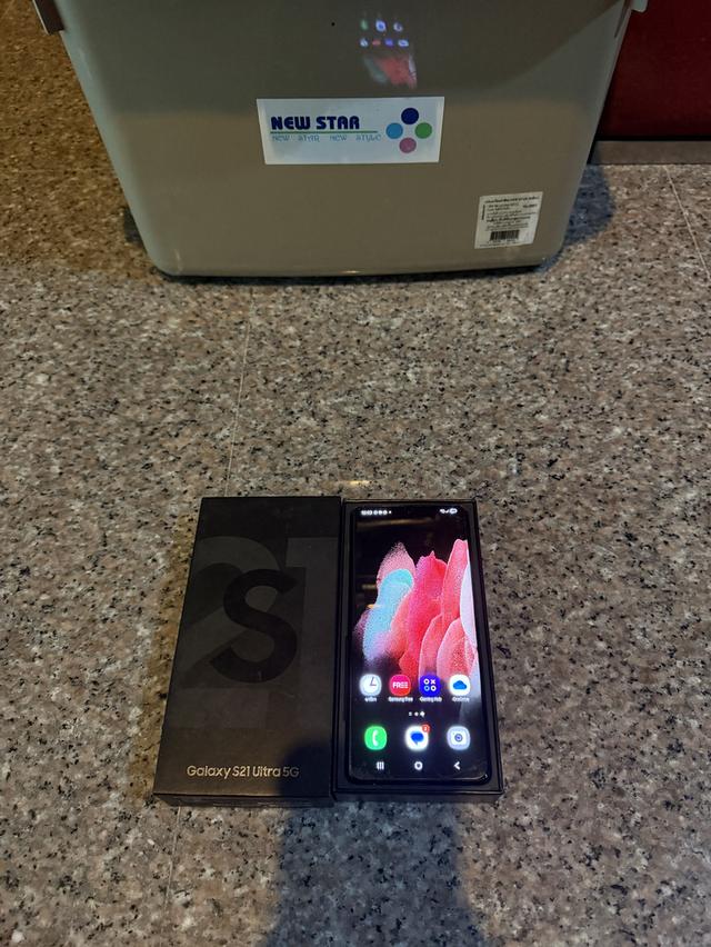 ขายSamsungS21Ultraสีดำ256กิ๊กRam12ยกกล่องจอแท้ไม่มีจุดไม่มีเว้นสภทพนี้หายากมากๆ