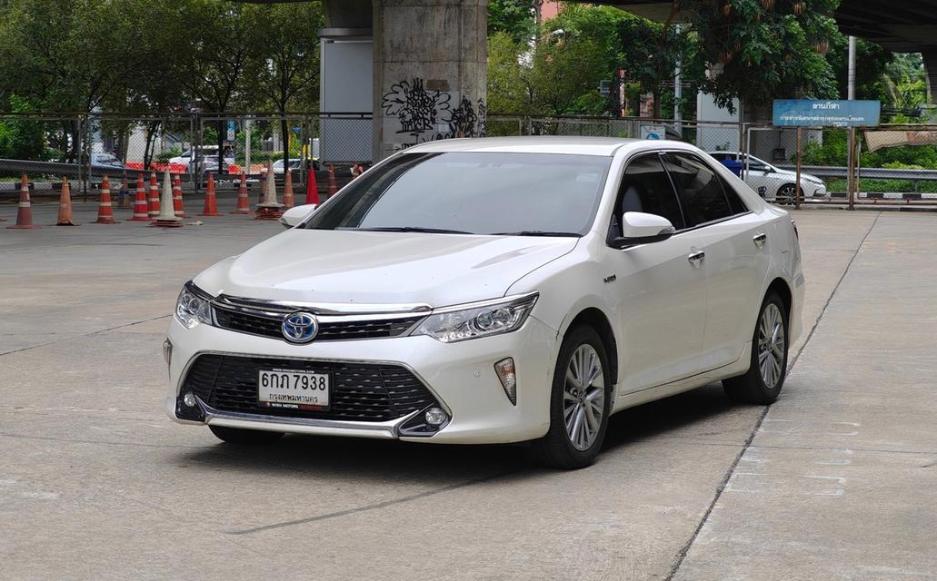 Toyota Camry 2.5 HV Hybrid ปี 2017  2