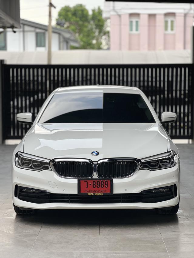 BMW 530e Elite